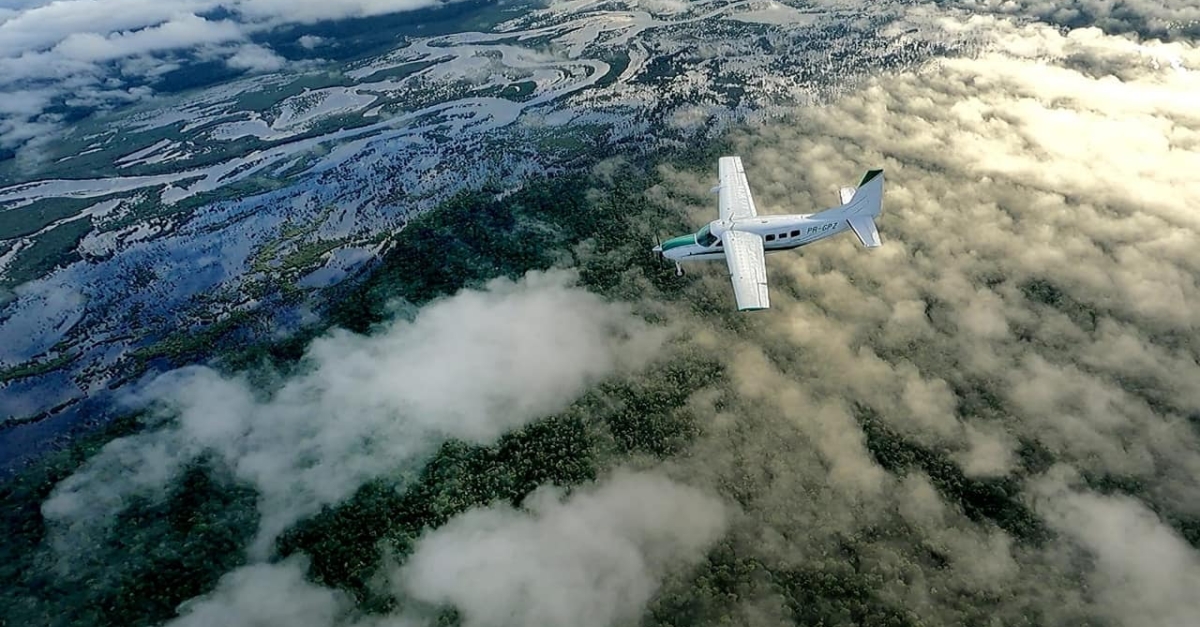 Les Avions Du Bout Du Monde Saison 2 LES AVIONS DU BOUT DU MONDE | FranceTvPro.fr